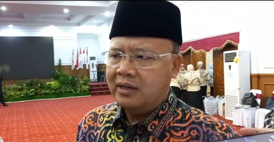 BI Serahkan Uang Baru kepada Gubernur Bengkulu