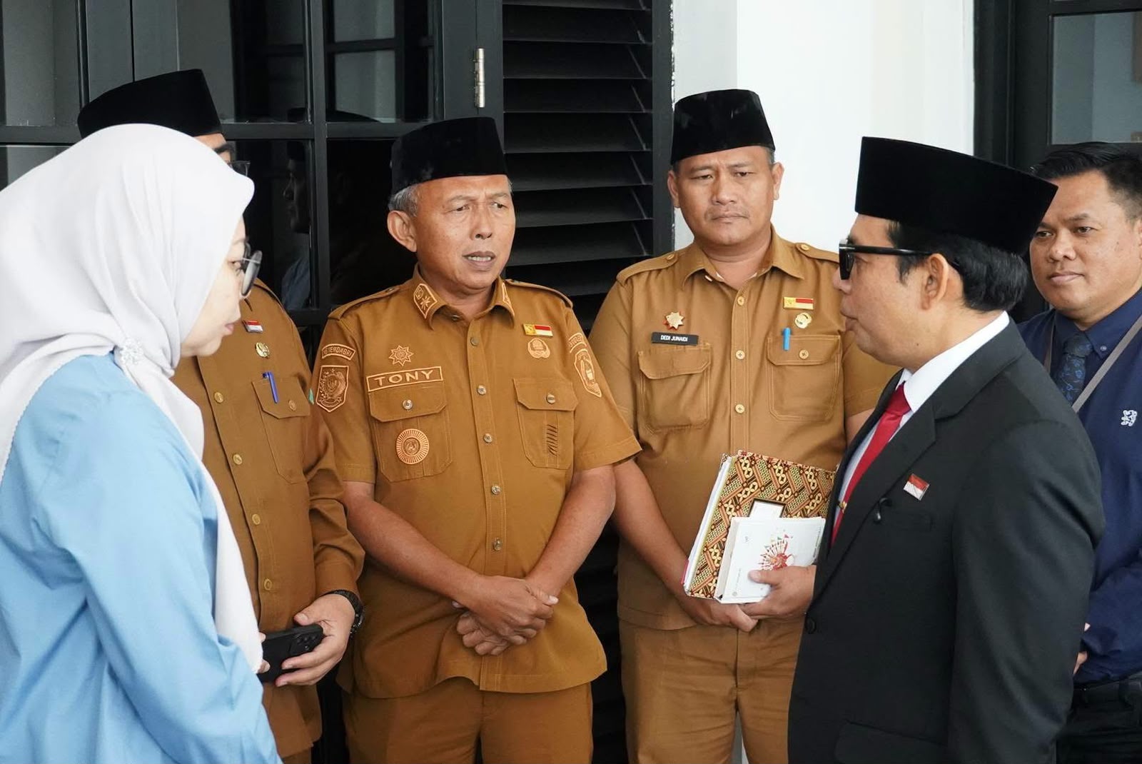 Wali Kota Dedy Wahyudi Temui OJK Bengkulu, Bahas Penguatan BPRS Fadilah