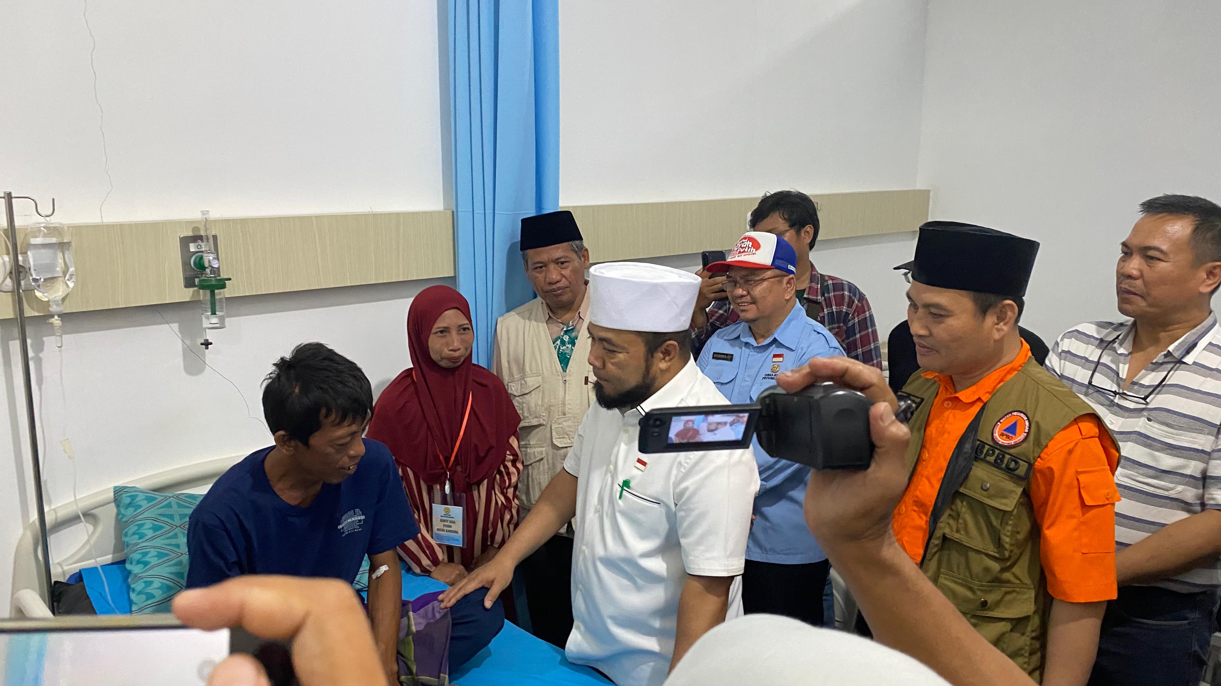 Aksi Heroik Nelayan Selamatkan Korban Tenggelam, Gubernur Helmi Beri Hadiah Umroh