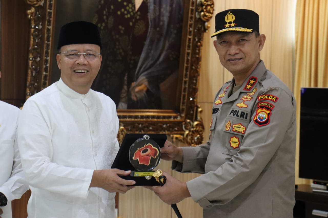 Kapolda Bengkulu Datangi Kantor Gubernur, Bahas Apa?