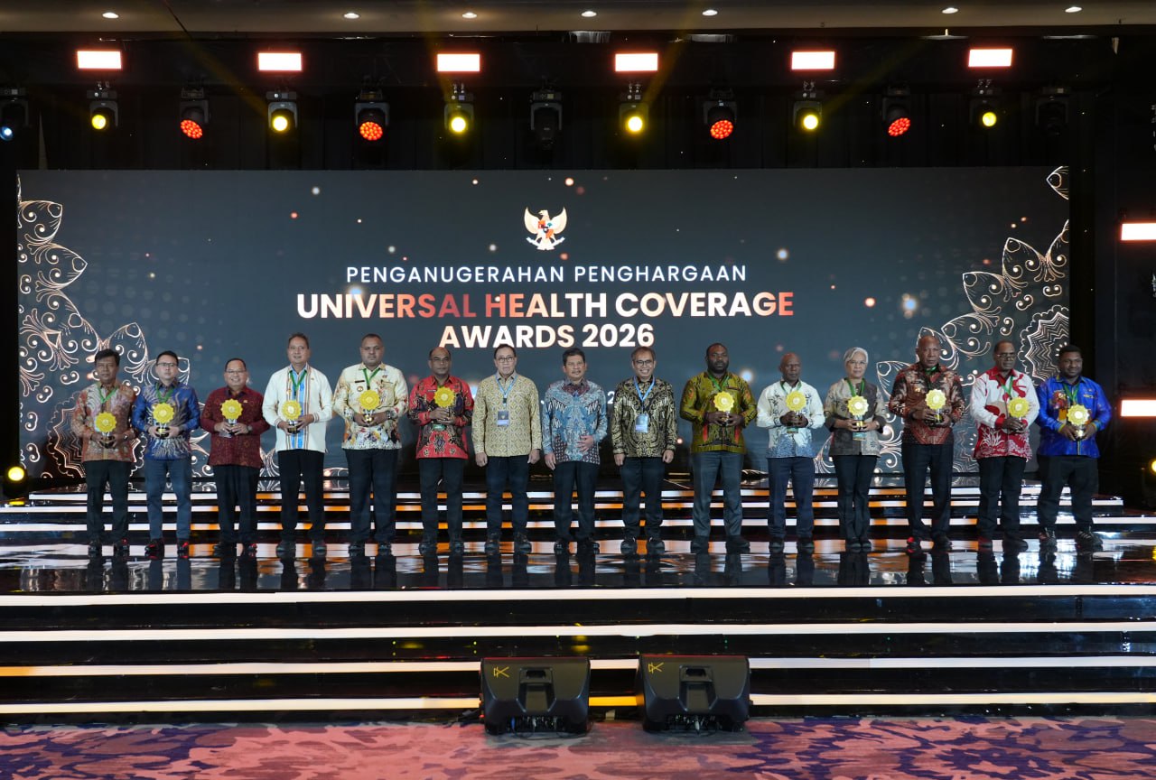 Ratusan Kepala Daerah Terima UHC Awards 2026, Bukti Komitmen Dukung Program JKN