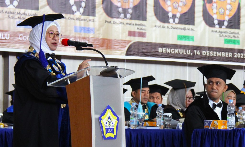 Nama Rektor Universitas Bengkulu Masuk dalam Daftar 11 Panelis Debat Cawapres 