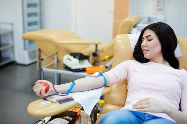 Inilah Manfaat Donor Darah bagi Wanita