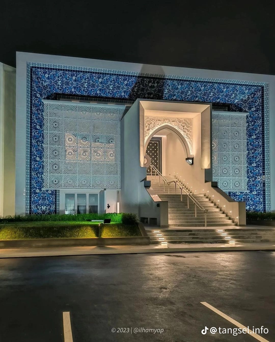 Keren! Masjid An-Noor Ciputat, Masjid Terindah dengan Konsep Minimalis di Tanggerang Selatan 