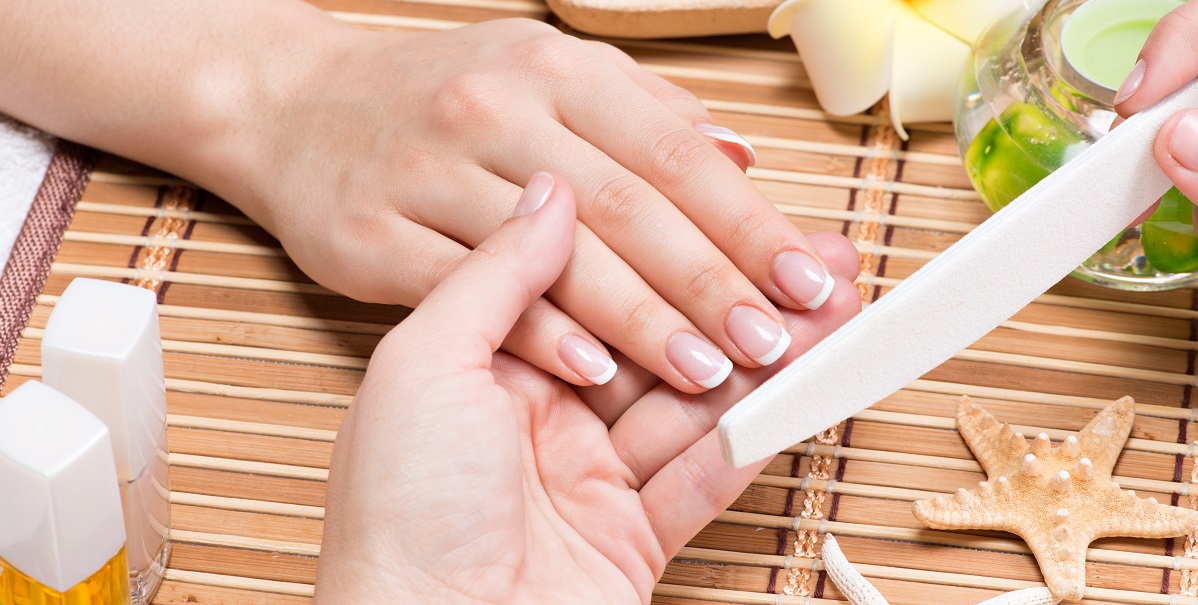 Ini Dia Perbedaan Manicure dan Pedicure