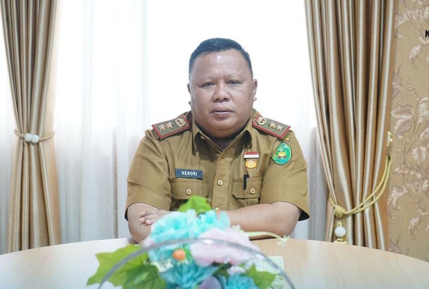 Pemeliharaan LPJU, Pemkot Bengkulu Bersama PLN Lakukan Perbaikan Box KWh Meter 