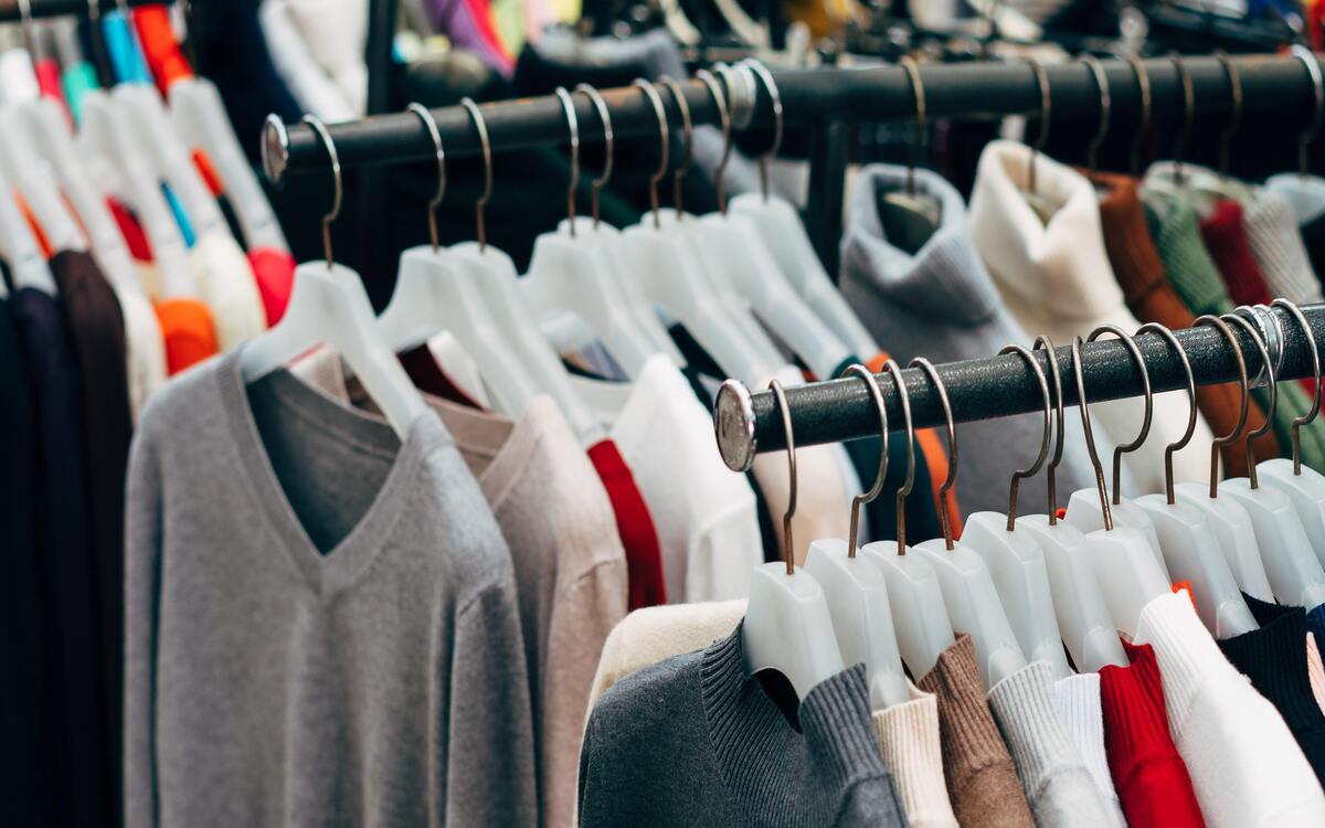 Peluang Bisnis Supplier Baju Import, Bisa Hasilkan Keuntungan Besar
