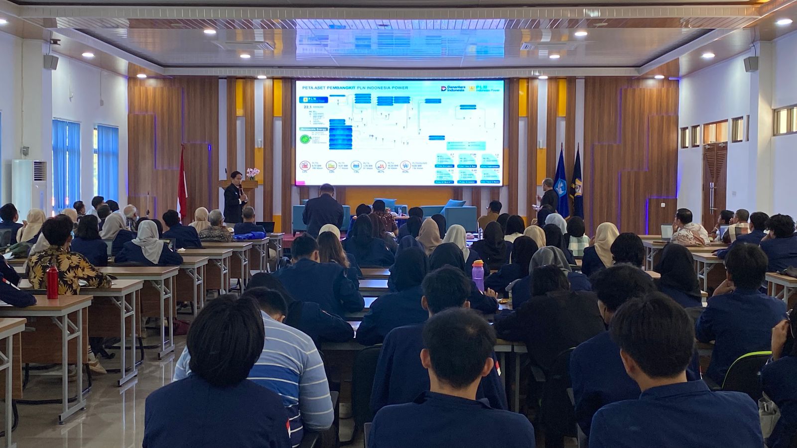 PLN IP Dorong Mahasiswa UNIB Berperan Aktif dalam Transisi Energi Terbarukan dan Berkelanjutan