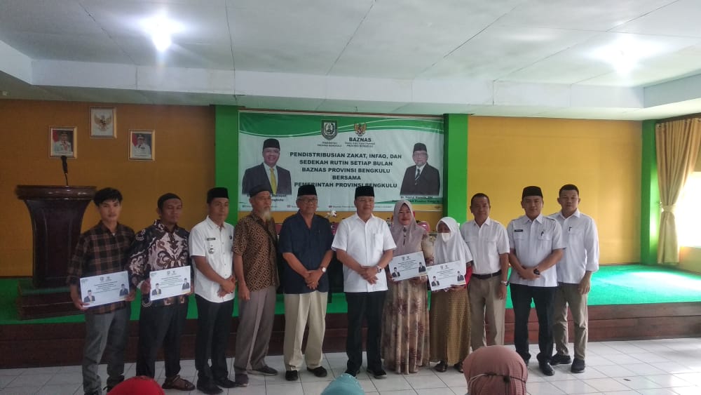 Bantu Masyarakat Kurang Mampu, Pemprov Bersama Baznas Lakukan Program SKSS