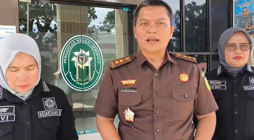 Putusan Lebih Ringan, JPU Ajukan Banding Dua Terdakwa Kasus Korupsi Jembatan Taba Terunjam