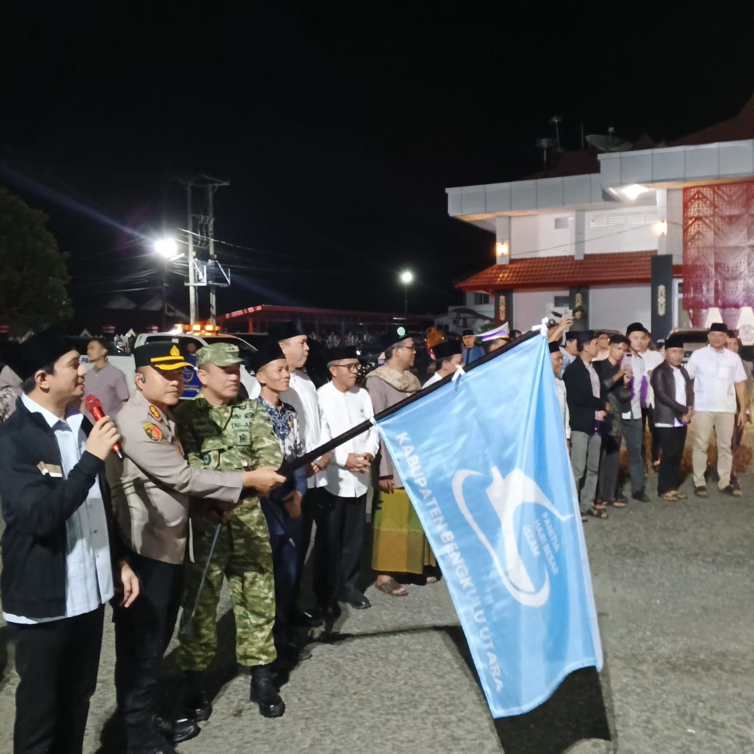 Bupati Bengkulu Utara Lepas Pawai Takbir Keliling
