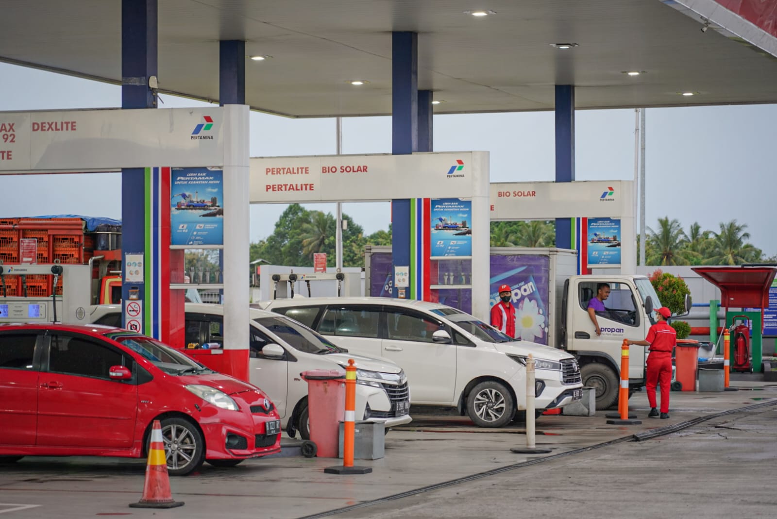 Harga Pertamax Turbo Turun, Bagaimana Pertalite? Daftar Harga BBM Pertamina di SPBU Minggu 23 April 2023