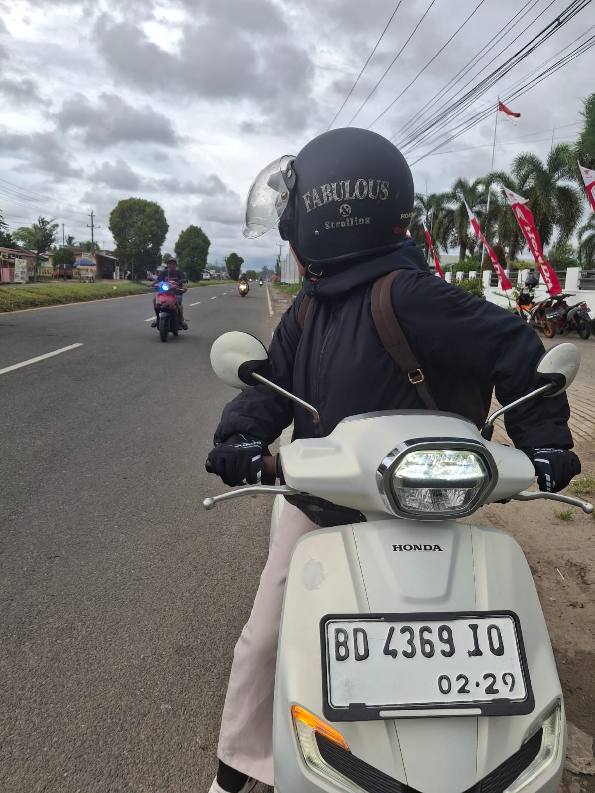 Hindari Risiko Kecelakaan, Ini Tips Menoleh Saat Berkendara dari Astra Motor Bengkulu