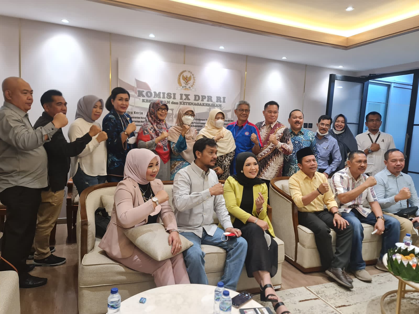 Tindaklanjuti Tuntutan Serikat Pekerja, DPRD Provinsi Bengkulu Bawa Aspirasi ke DPR RI