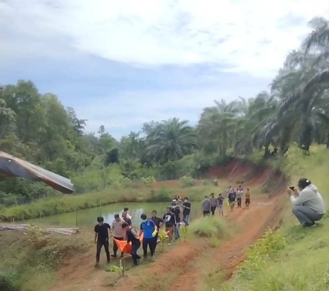 Warga Betungan Geger, Pria Ditemukan Gantung Diri di Pohon Jengkol