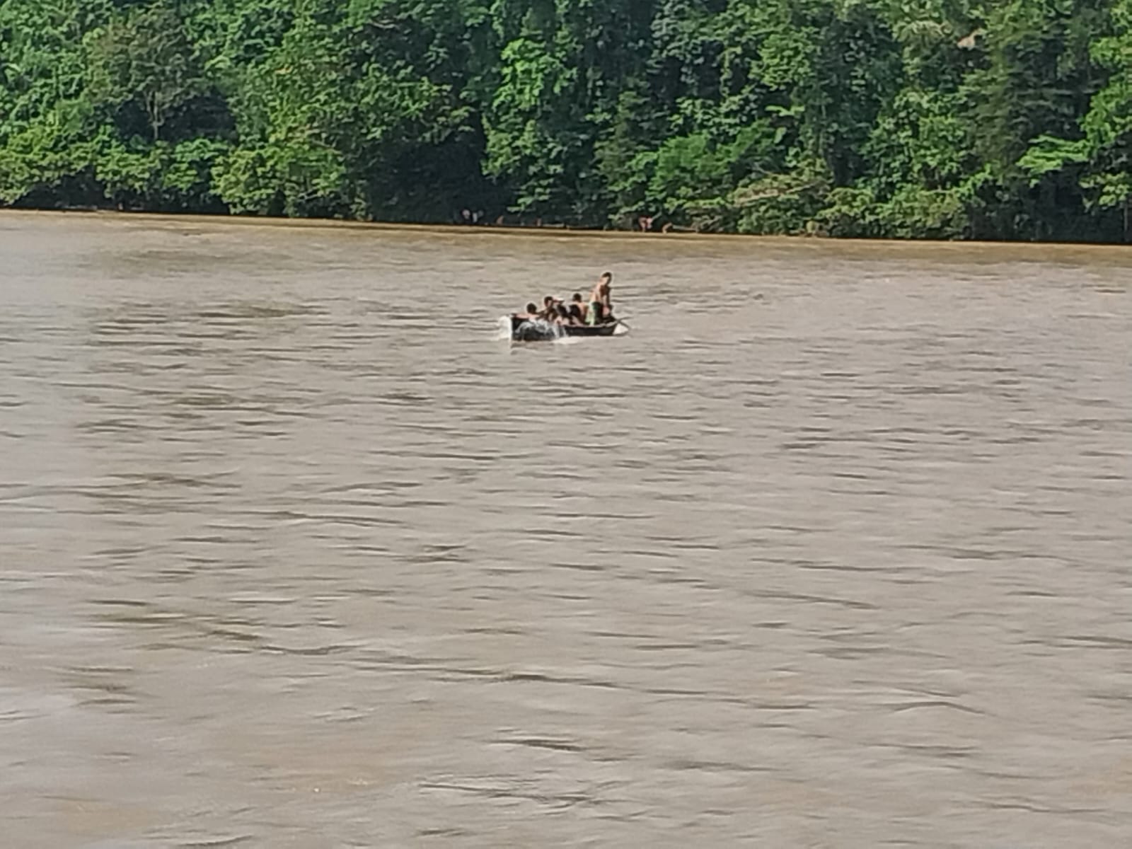 Ditabrak Pohon Hanyut, Warga Bengkulu Utara Hanyut dan Tenggelam