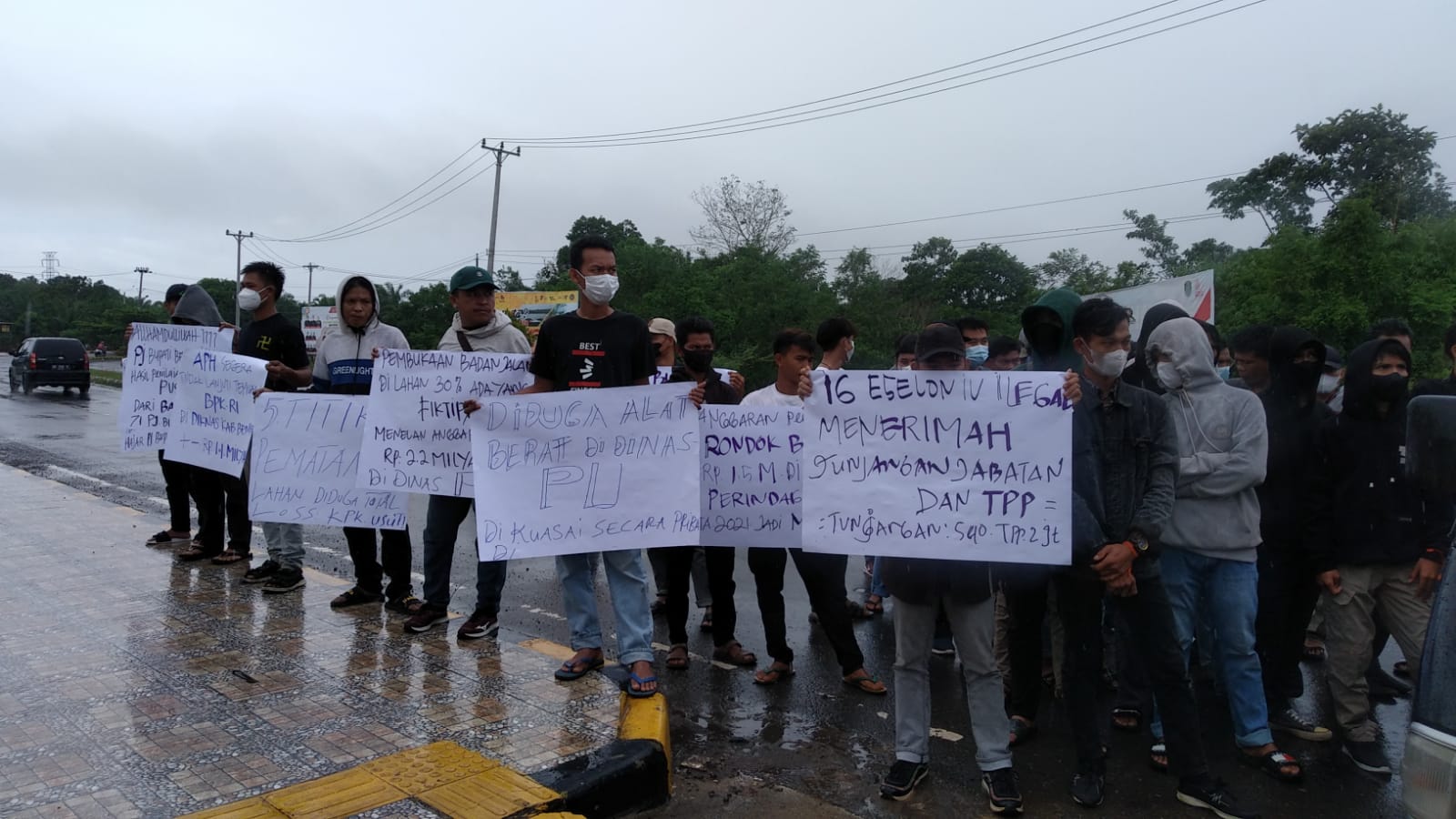 Demo di Kantor Bupati Bengkulu Tengah, Ini 6 Tuntutan Warga