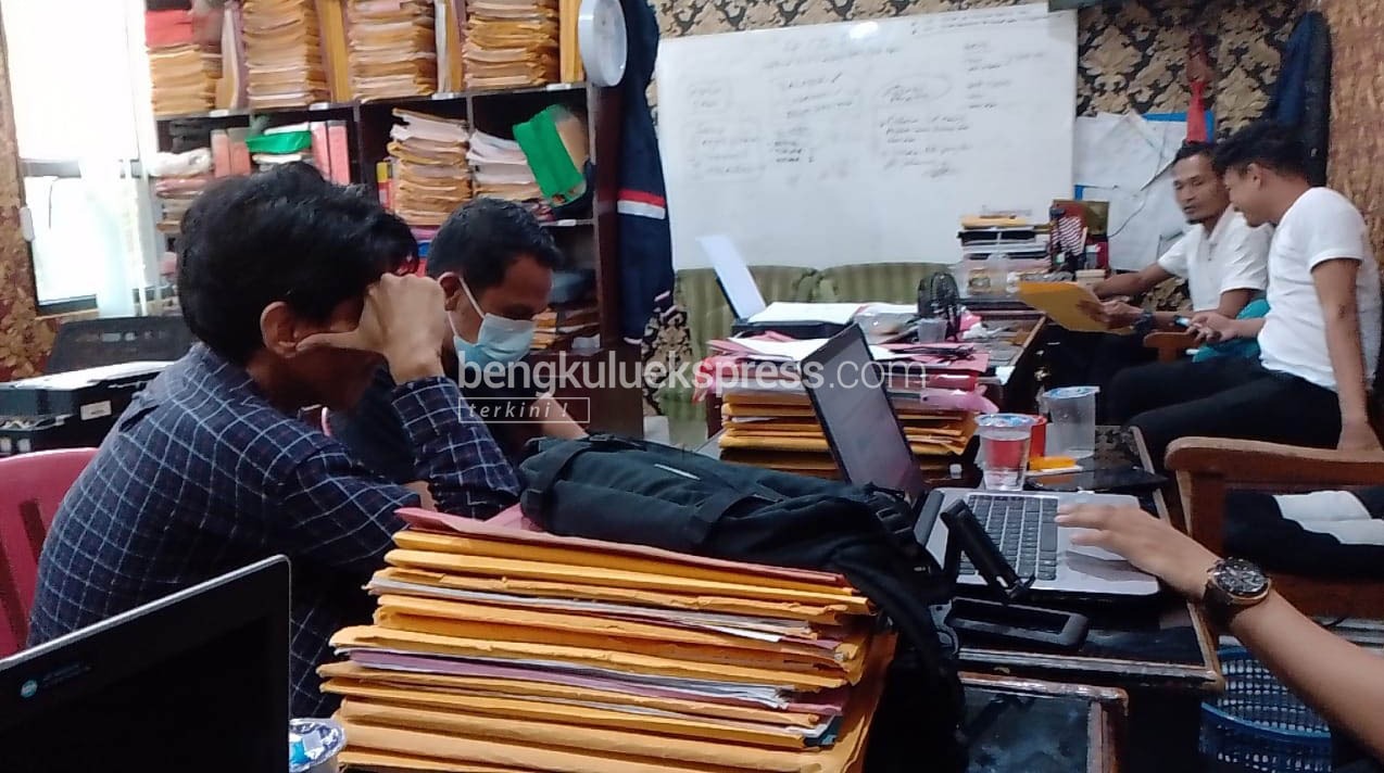 Kajati Tunjuk 2 Jaksa Tangani Kasus OTT Oknum Wartawan