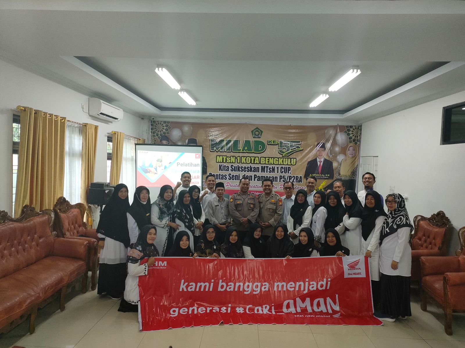 Astra Motor Bengkulu Berikan Edukasi Safety Riding di MTsN 1 Kota Bengkulu