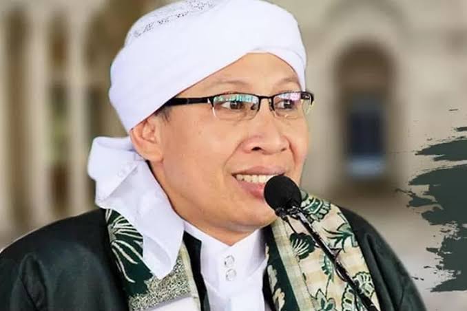 Insyaallah Mustajab, Buya Yahya Sarankan Berdoa di Waktu ini pada Hari Jumat