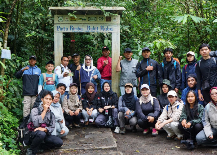 Destita Khairilisani Tinjau Infrastruktur Resort Bukit Kaba, Apresiasi Peran Pokdarwis