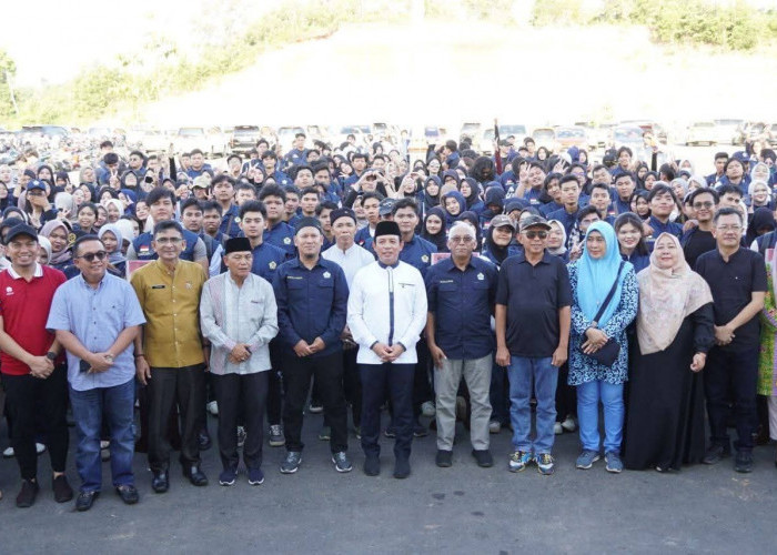 Wali Kota Bengkulu Lepas 1.277 Peserta KKN UNIB, Ajak Mahasiswa Jadi Agen Perubahan