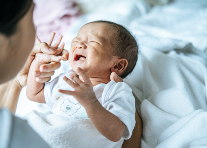 Kulit Bayi Mengelupas, Yuk Ketahui Cara Mengatasinya dengan Efektif 