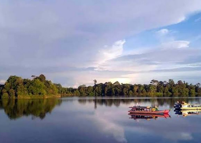 Revitalisasi Danau Nibung: Pemkab Mukomuko Alokasikan Rp100 Juta untuk Peningkatan Sarana Wisata