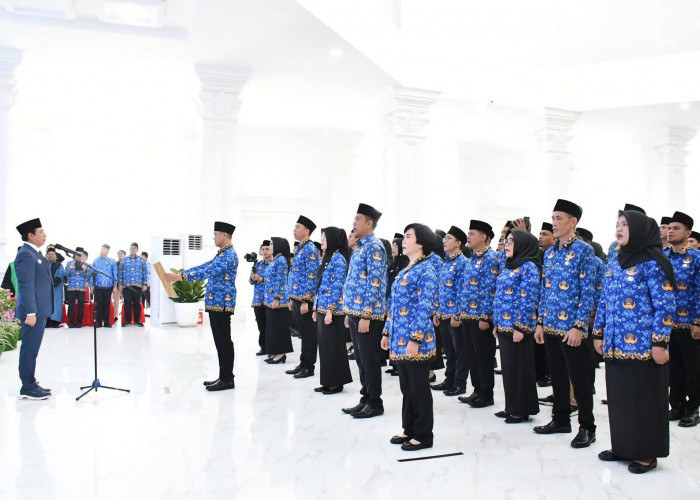 Dilantik Sambil Nyanyi Mars Ciptaan Walikota, 1.123 PPPK Kota Bengkulu Meriahkan Peresmian Belungguk Point 