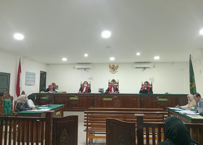 Sidang Perkara Perdata, Saksi Pastikan 12 Akta Dibacakan Sebelum Ditandatangani