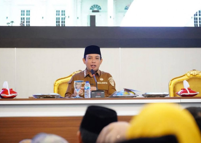 Wali Kota Bengkulu Ajak Jajaran Pemkot Aktif di Medsos dan Responsif Bantu Masyarakat