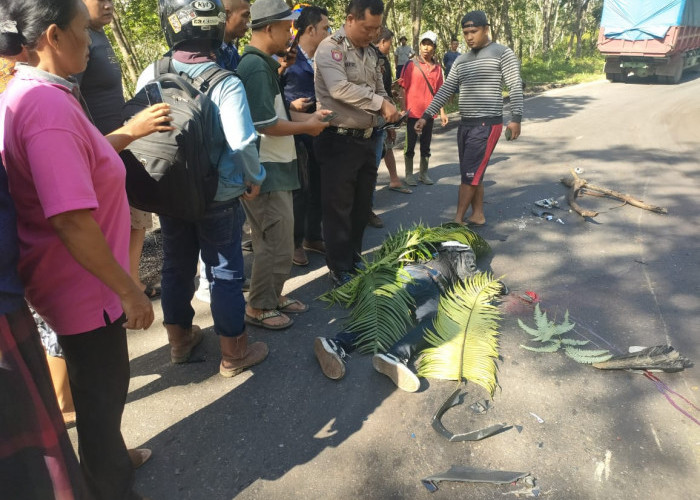 Usai Terjatuh Lindas Ceceran Batubara, Pelajar Tewas Disambar Truk