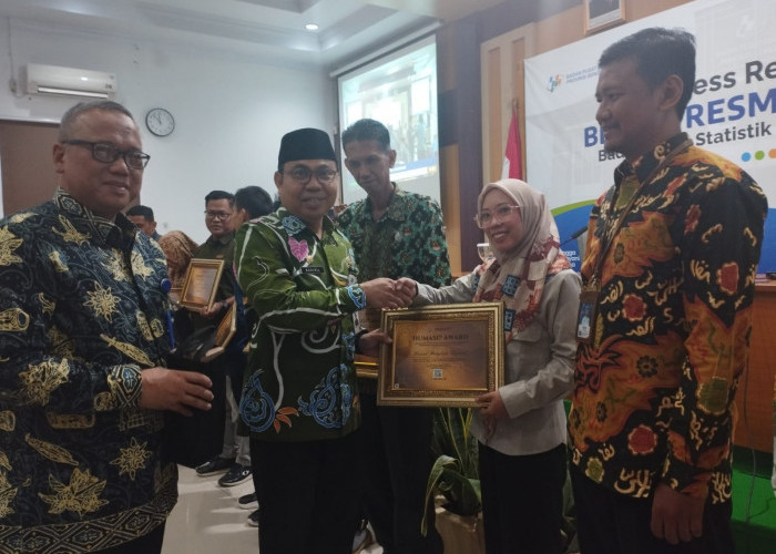 Bengkuluekspress.com Raih Penghargaan Humas Award17 dari BPS Provinsi Bengkulu