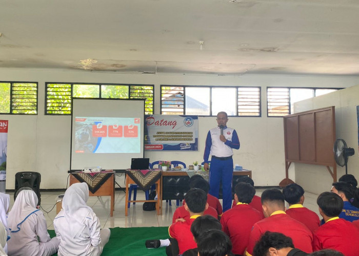 Astra Motor Bengkulu Gencarkan Edukasi Keselamatan Berkendara di SMKS 2 Kota Bengkulu