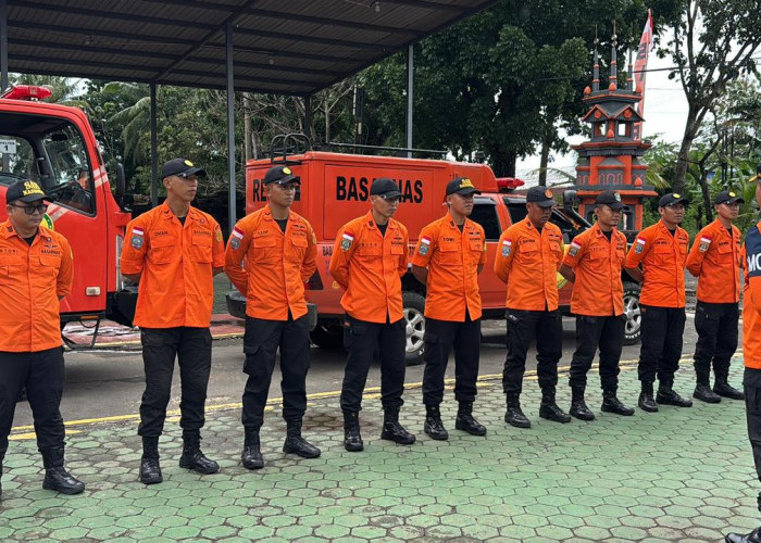 Alami Banjir Bandang, 15 Personil Basarnas Bengkulu Dikirim Sumatera Barat