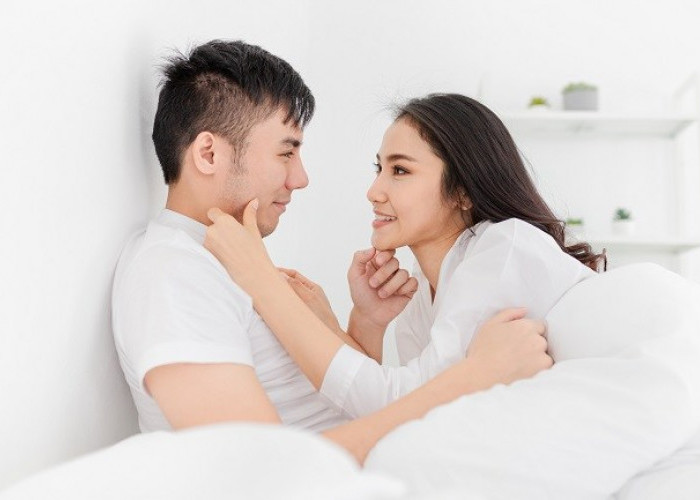 Romantisme Ciuman Bibir Berisiko Membawa 8 Penyakit Ini