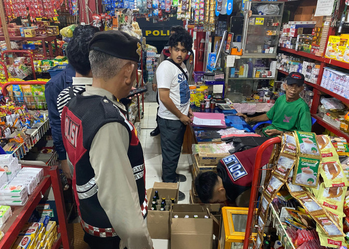 Gelar Operasi Pekat, Polresta Bengkulu Sita 293 Botol Miras dari Kampung Bali