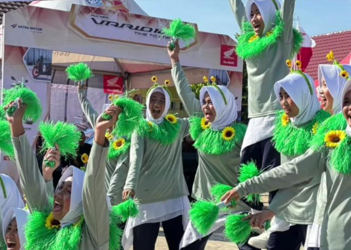 Pentas Seni Siswa Meriahkan Hepi Sekolah Honda Exclusive Parking di SMA N 2 Kota Bengkulu