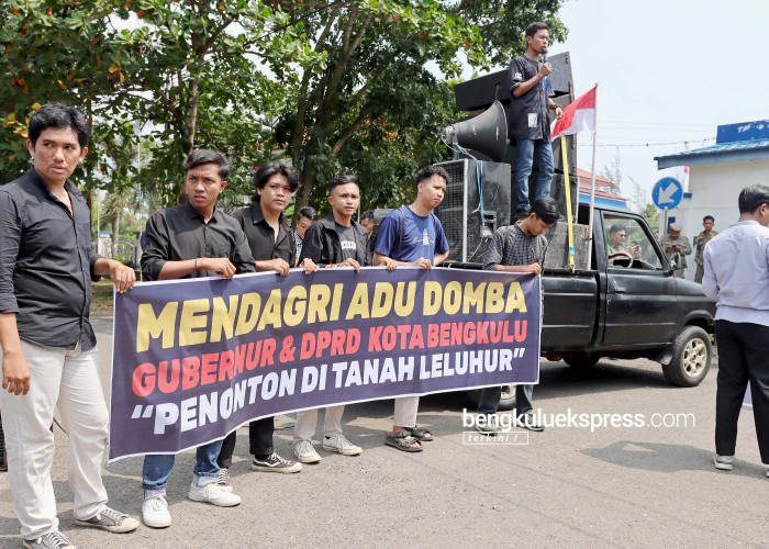 Aksi Demonstrasi Menolak PJ Walikota Bengkulu