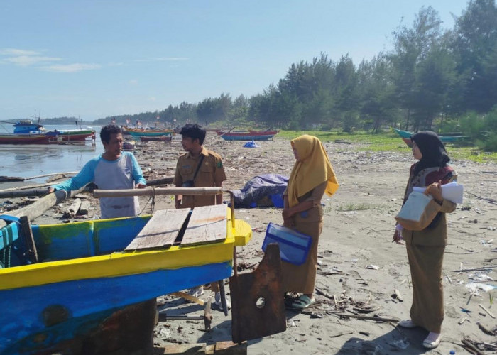 Dukung Keselamatan Melaut, Dinas Perikanan Kota Bengkulu Cek Kelayakan Kapal Koperasi Dermaga Pesisir