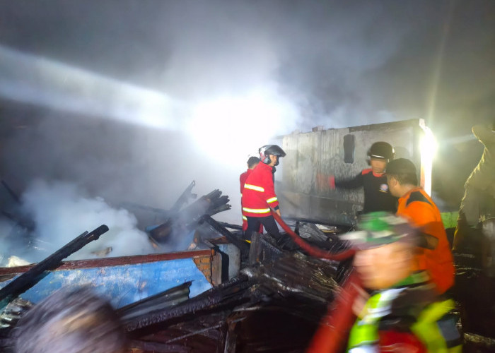 Enam Rumah di Rejang Lebong Terbakar, Kerugian Capai Rp 600 Juta