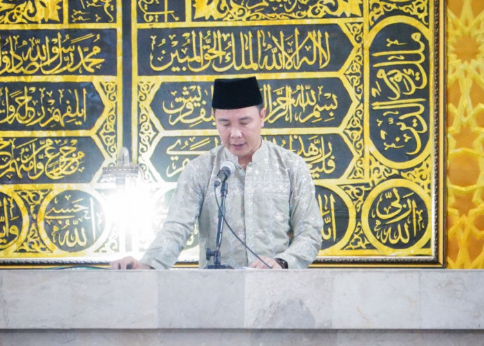 Bupati Fikri Ajak Warga Jadikan Semangat Kurban Sebagai Energi Kebersamaan