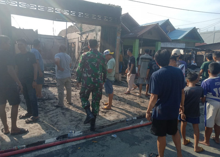 Kebakaran di Seginim Bengkulu Selatan Hanguskan Empat Rumah, Kerugian Rp600 Juta