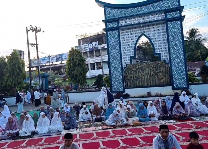 21 Masjid Gelar Salat Id Lebih Awal di Bengkulu Selatan