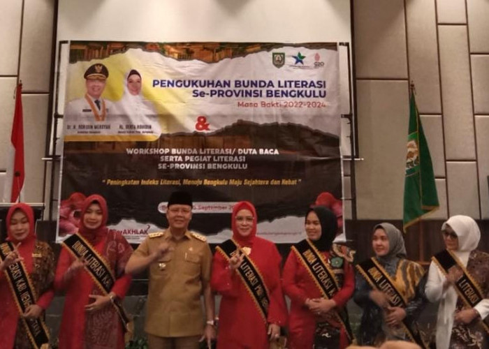 Derta Wahyulin Dikukuhkan Jadi Bunda Literasi Provinsi Bengkulu