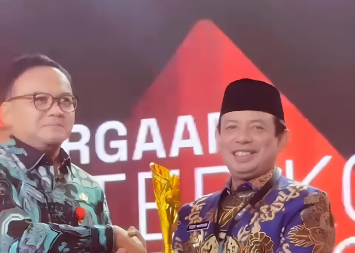 Kota Bengkulu Dinobatkan sebagai Kota Paling Inovatif, Terima Penghargaan dari Kemendagri 