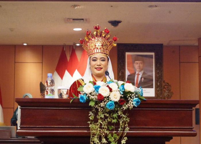 Busana Adat Bengkulu Jadi Pilihan Senator Destita di Perayaan HUT ke-22 DPD RI