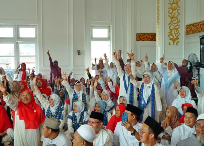 Ribuan Masyarakat Bengkulu Ikuti Tabligh Akbar Merah Putih