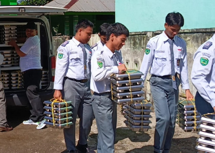 Menu MBG di SMAN 1 Bengkulu Selatan Basi, Pihak Sekolah Evaluasi SPPG 