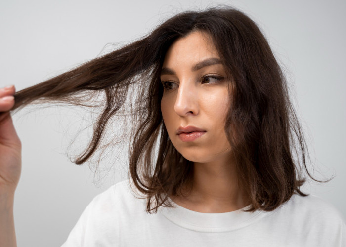 Rambut Lepek Padahal Baru Keramas? Ini Penyebab dan Tips Mengatasinya